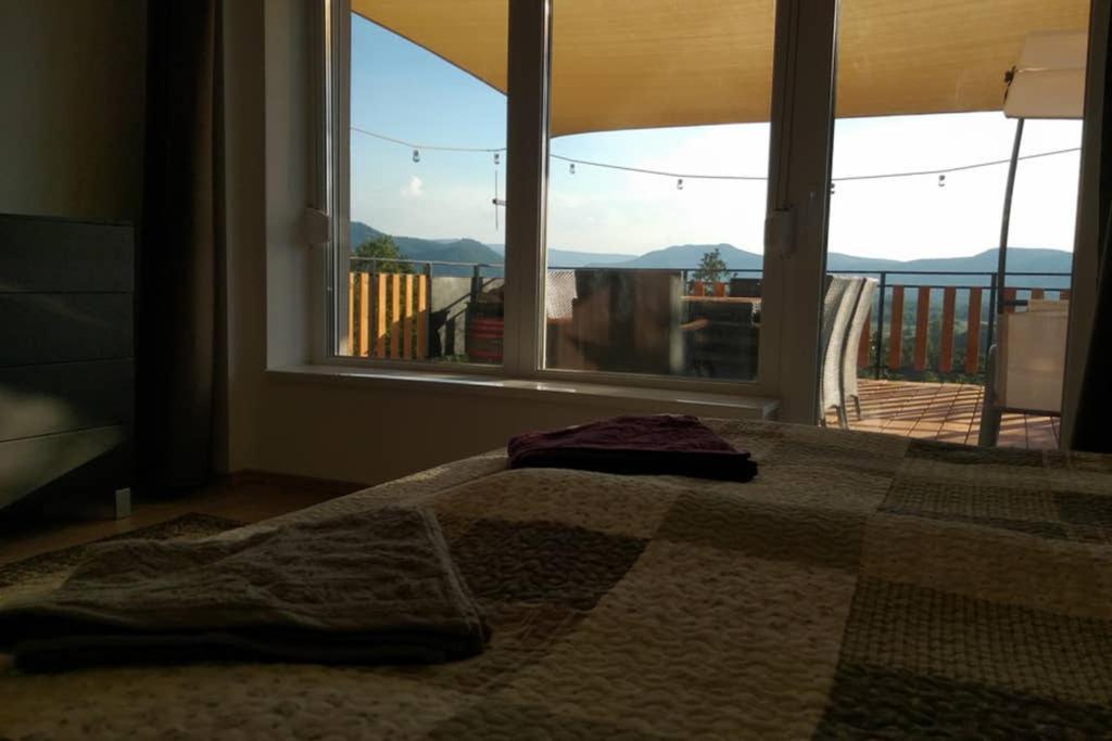 Toelgyerdo Apartman Kismaros エクステリア 写真