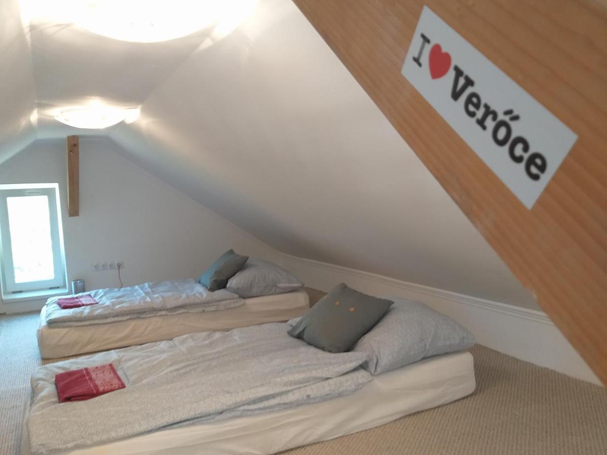 Toelgyerdo Apartman Kismaros エクステリア 写真